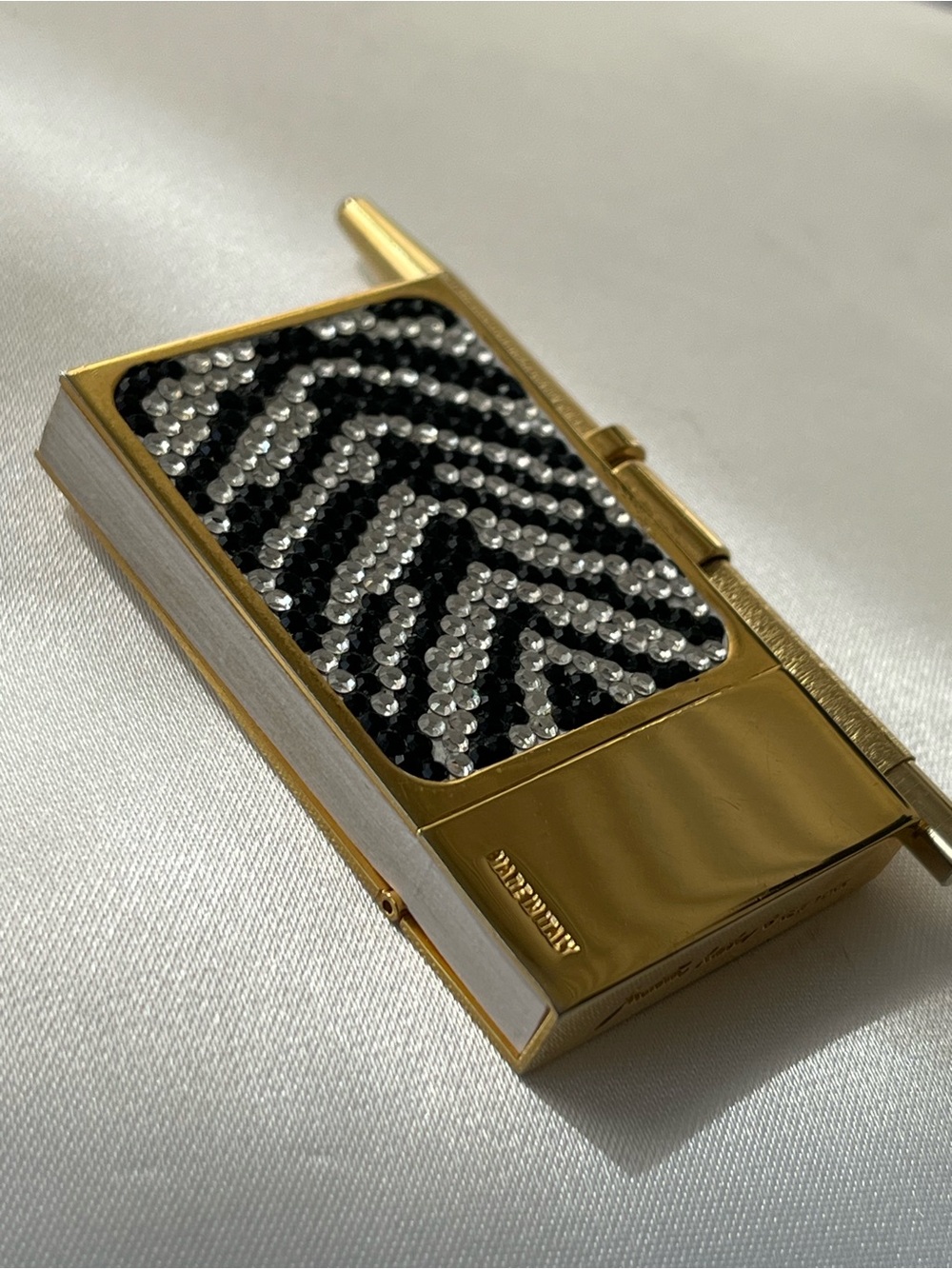 Judith Leiber Gold Black & White Crystal Chevron mini notebook, EUC - Picture 6 of 15